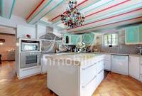 Provencal farmhouse in Rustrel