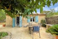 Bastide in Lacoste, facing the Luberon